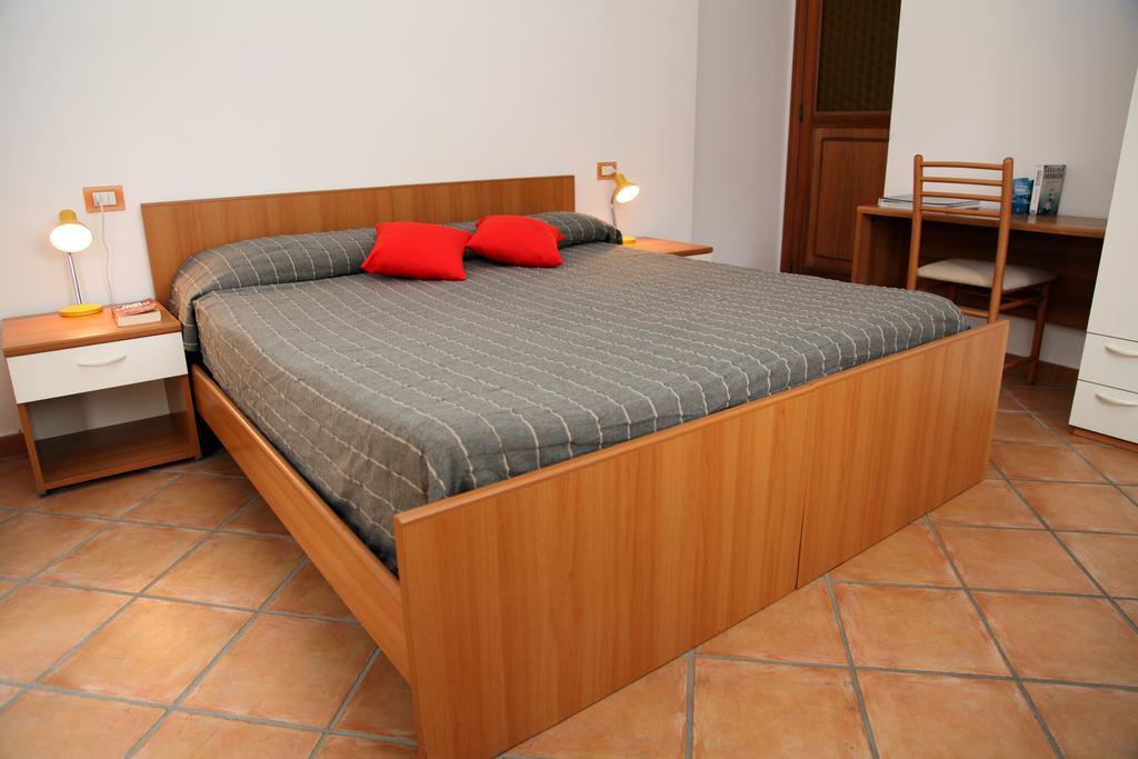 Aparthotel La Contessa à Santa Teresa Gallura Chambre photo