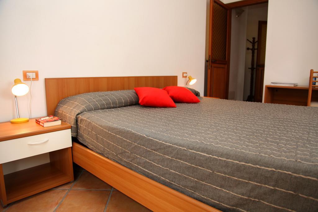 Aparthotel La Contessa à Santa Teresa Gallura Extérieur photo